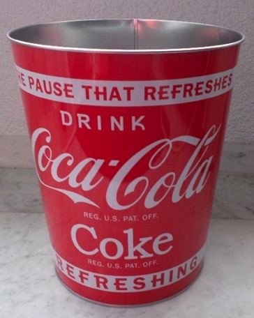 09092-1 € 5,00 coca cola vuilnisemmer H27 cm doorsnee 23 cm.jpeg